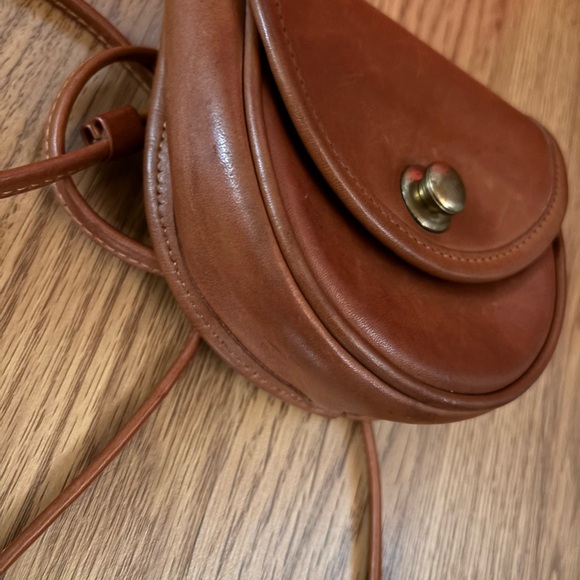 COACH VINTAGE SMALL BRITISH TAN MINI CROSSBODY CONVERT BELT BAG 9826 EUC - Picture 10 of 11